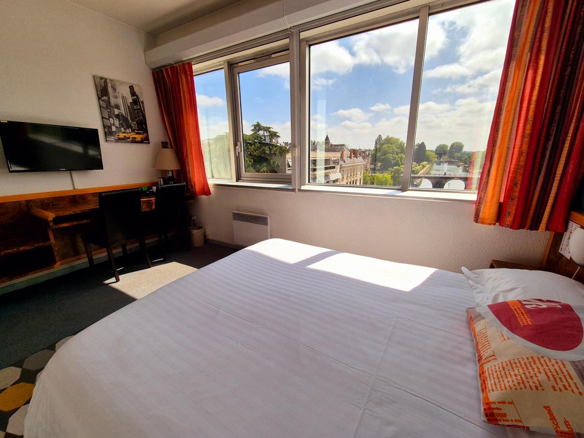 Arche Hotel Vierzon Esterno foto