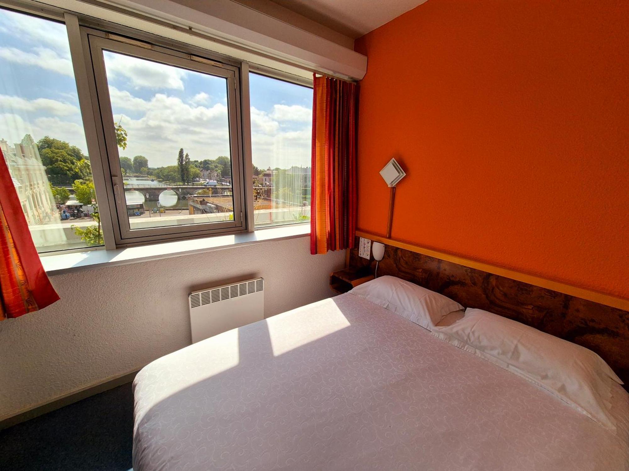 Arche Hotel Vierzon Esterno foto