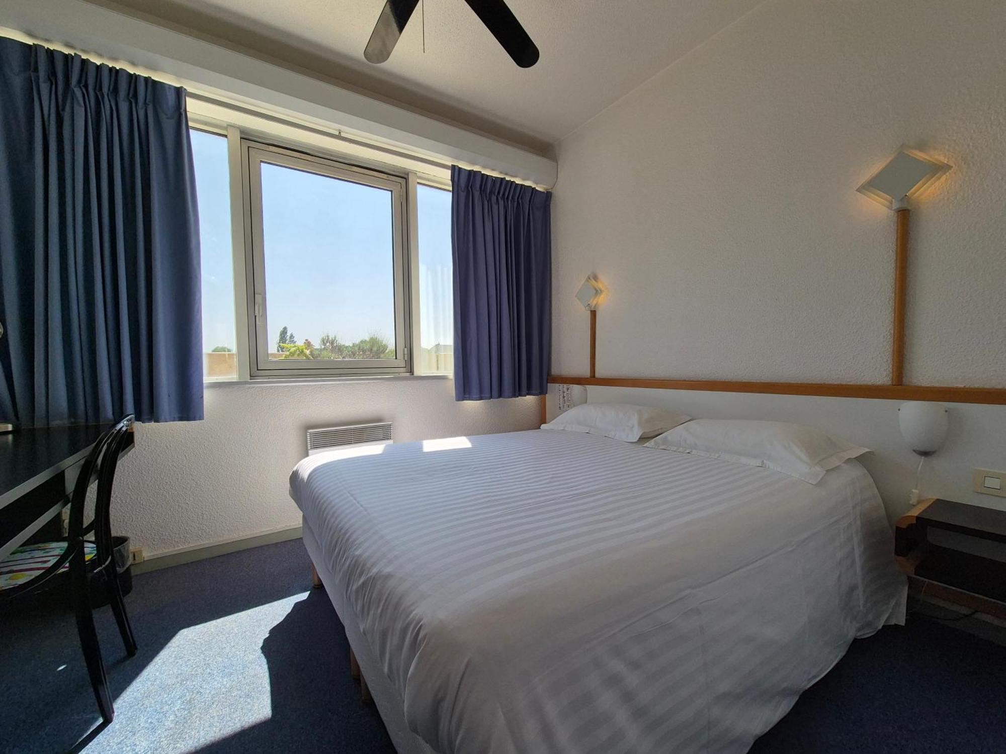 Arche Hotel Vierzon Esterno foto
