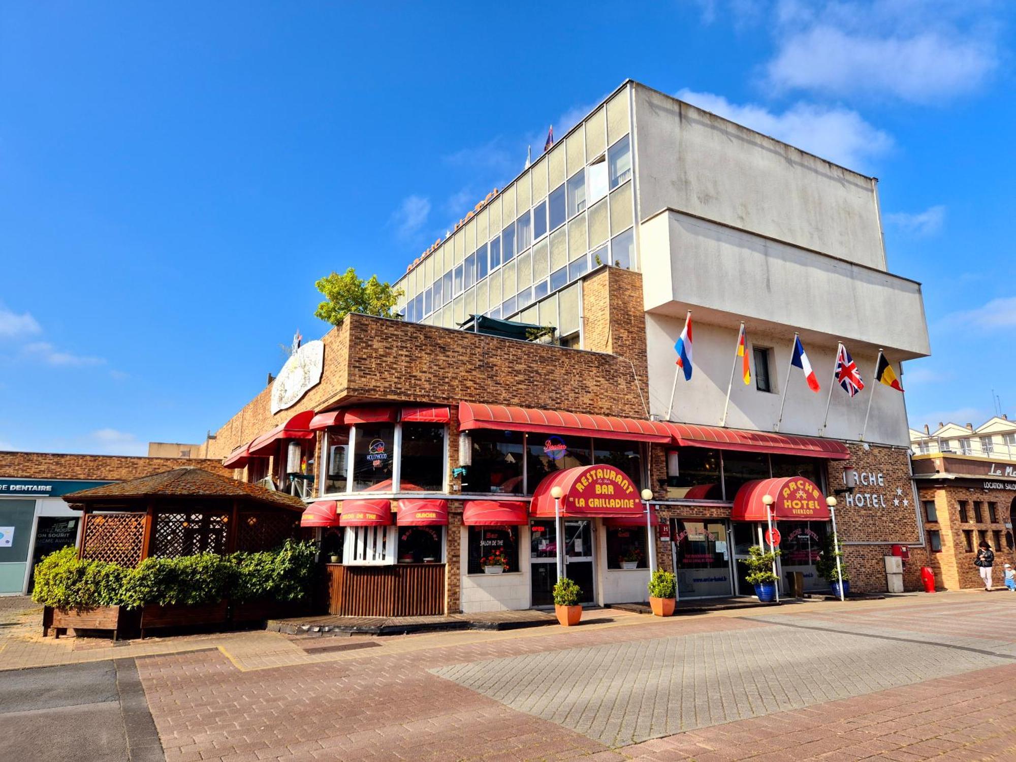 Arche Hotel Vierzon Esterno foto