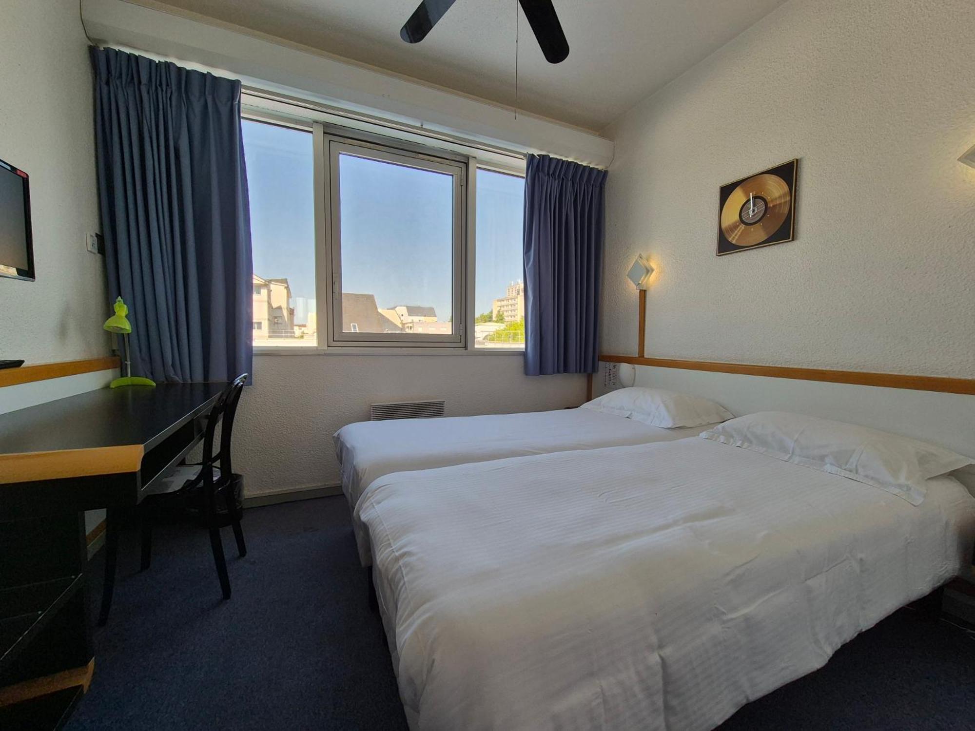 Arche Hotel Vierzon Esterno foto