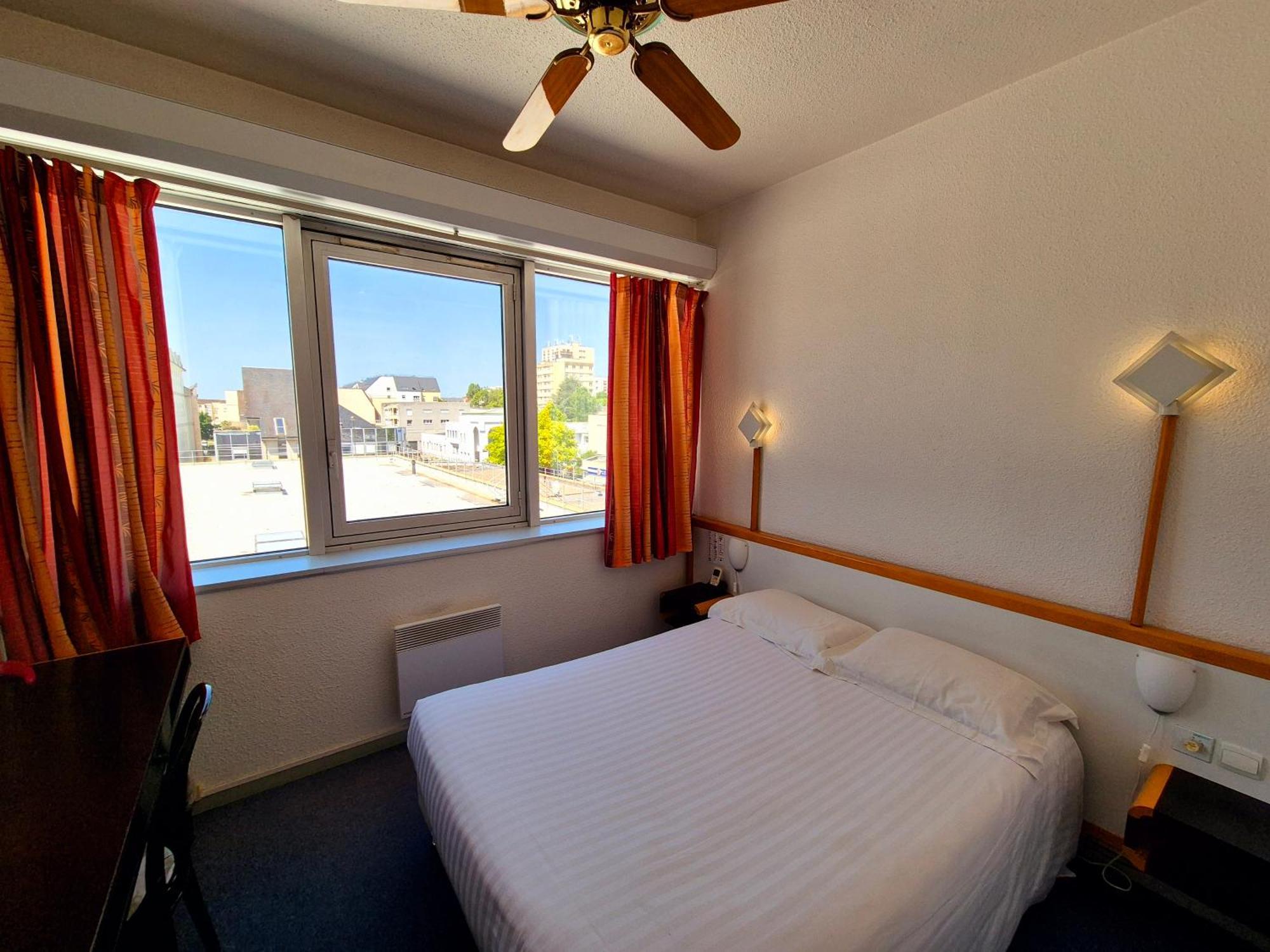 Arche Hotel Vierzon Esterno foto
