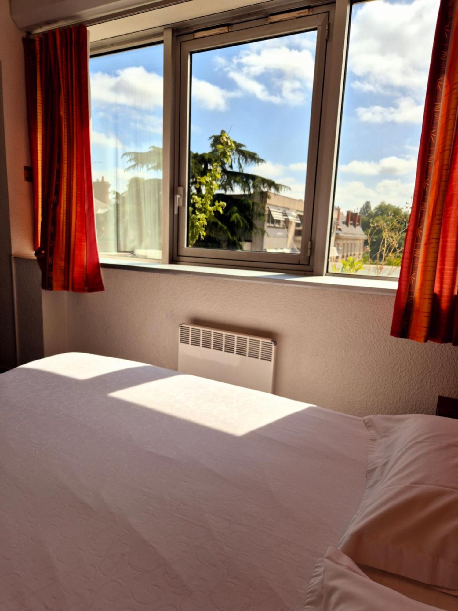 Arche Hotel Vierzon Esterno foto