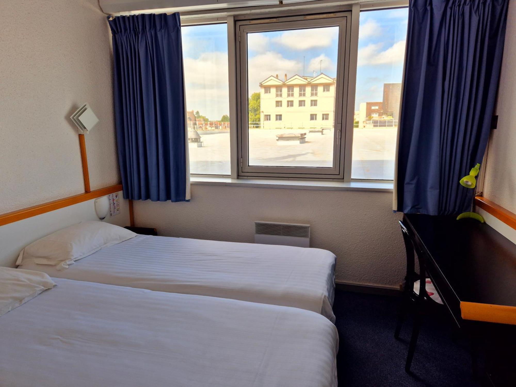 Arche Hotel Vierzon Esterno foto